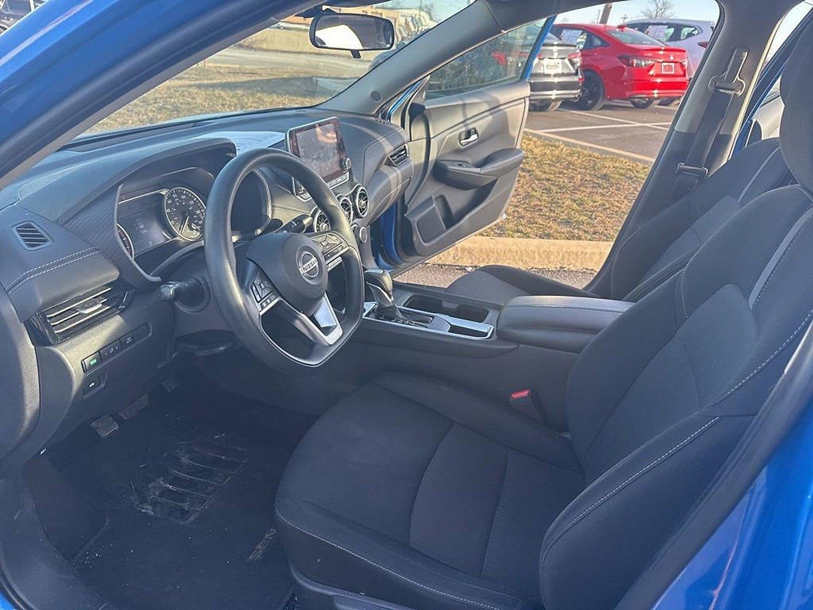 2023 Nissan Sentra SV CVT