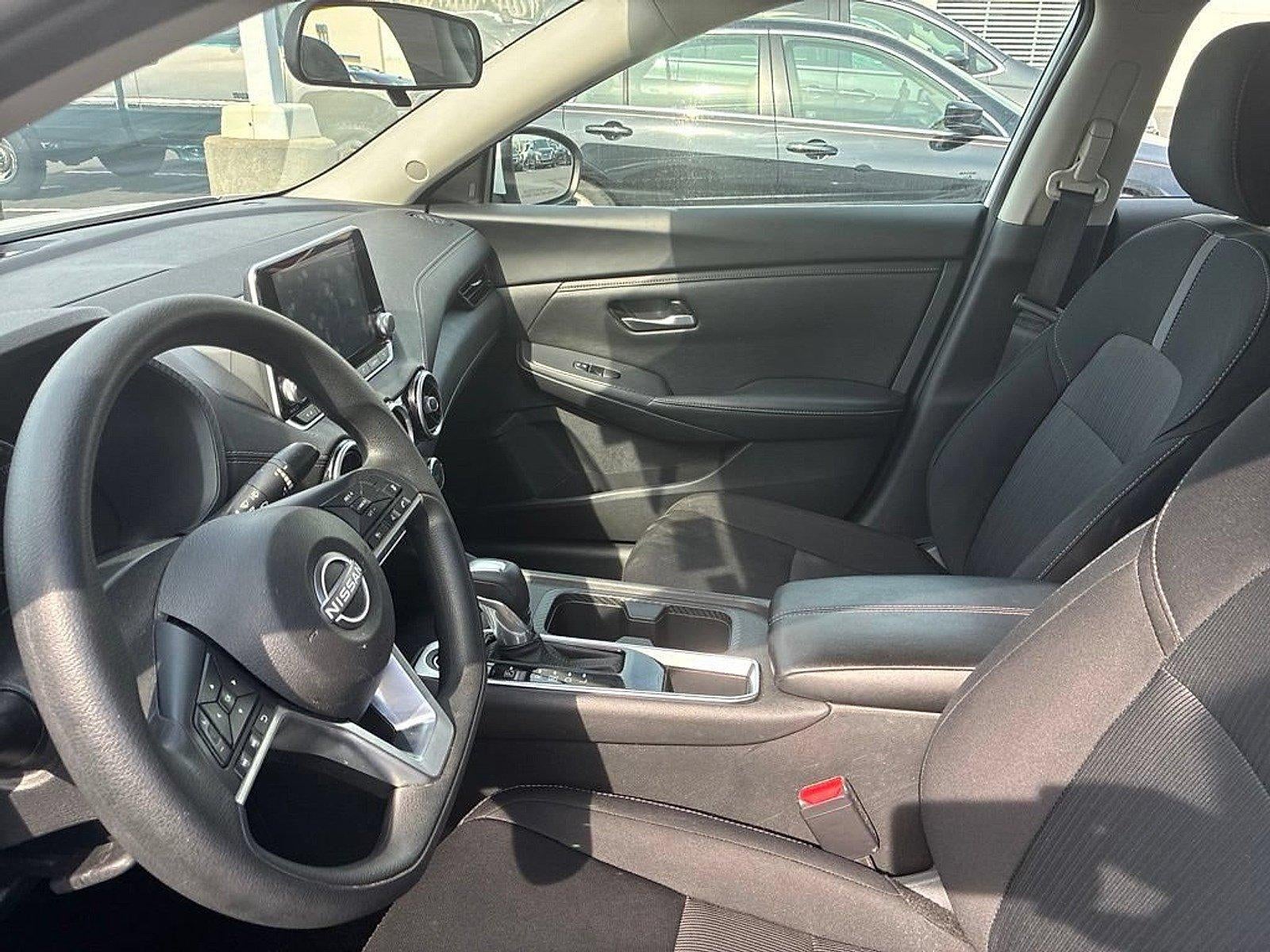 2024 Nissan Sentra SV CVT