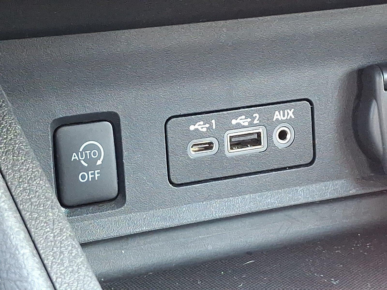 2024 Nissan Sentra SV CVT