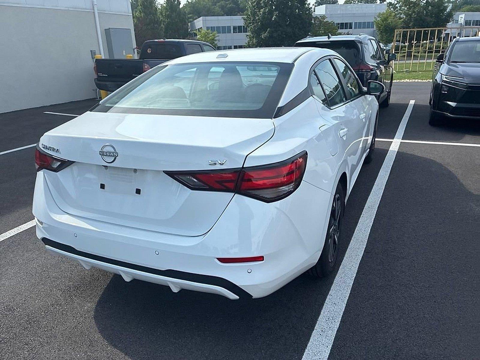 2024 Nissan Sentra SV CVT