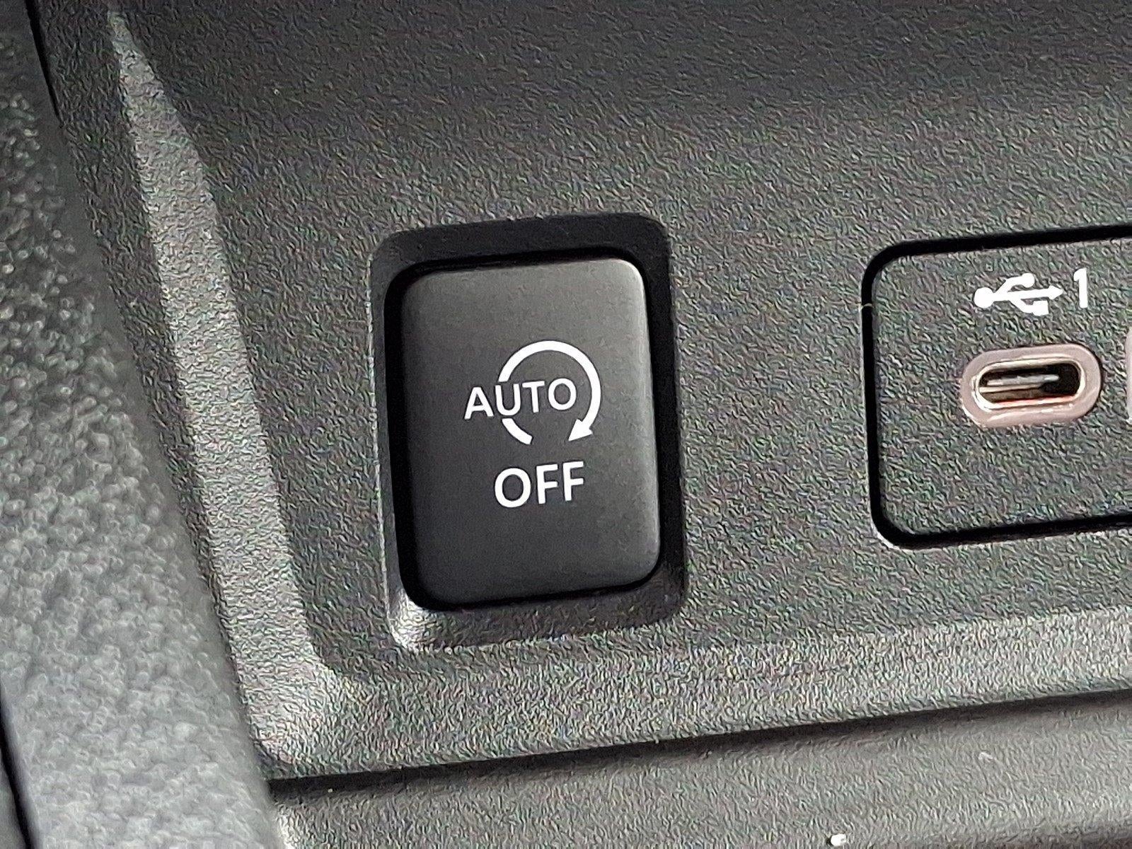 2025 Nissan Sentra SV CVT