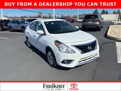2016 Nissan Versa 4dr Sdn CVT 1.6 SV