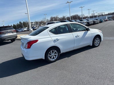 2016 Nissan Versa 4dr Sdn CVT 1.6 SV