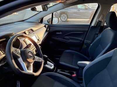 2023 Nissan Versa SV CVT