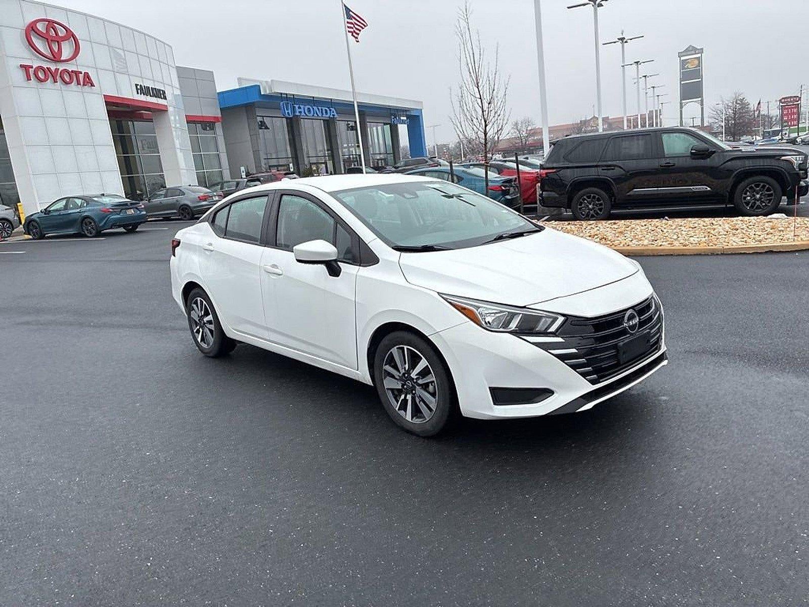 2023 Nissan Versa SV CVT