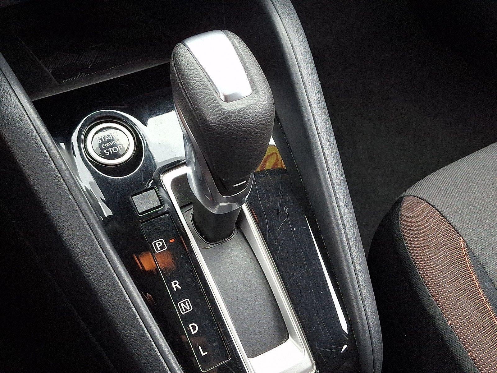 2024 Nissan Versa SR CVT