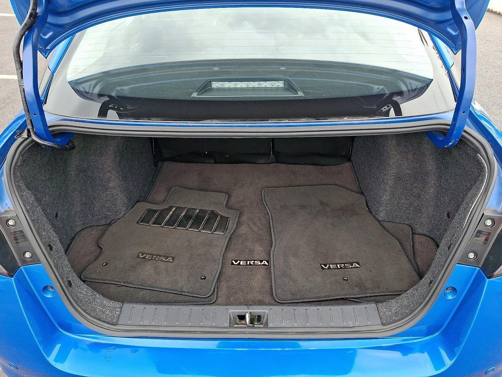 2024 Nissan Versa SR CVT