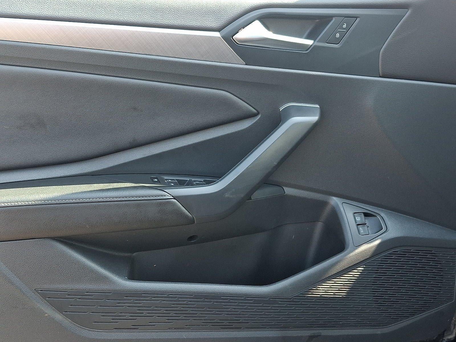 2024 Volkswagen Jetta SE Auto