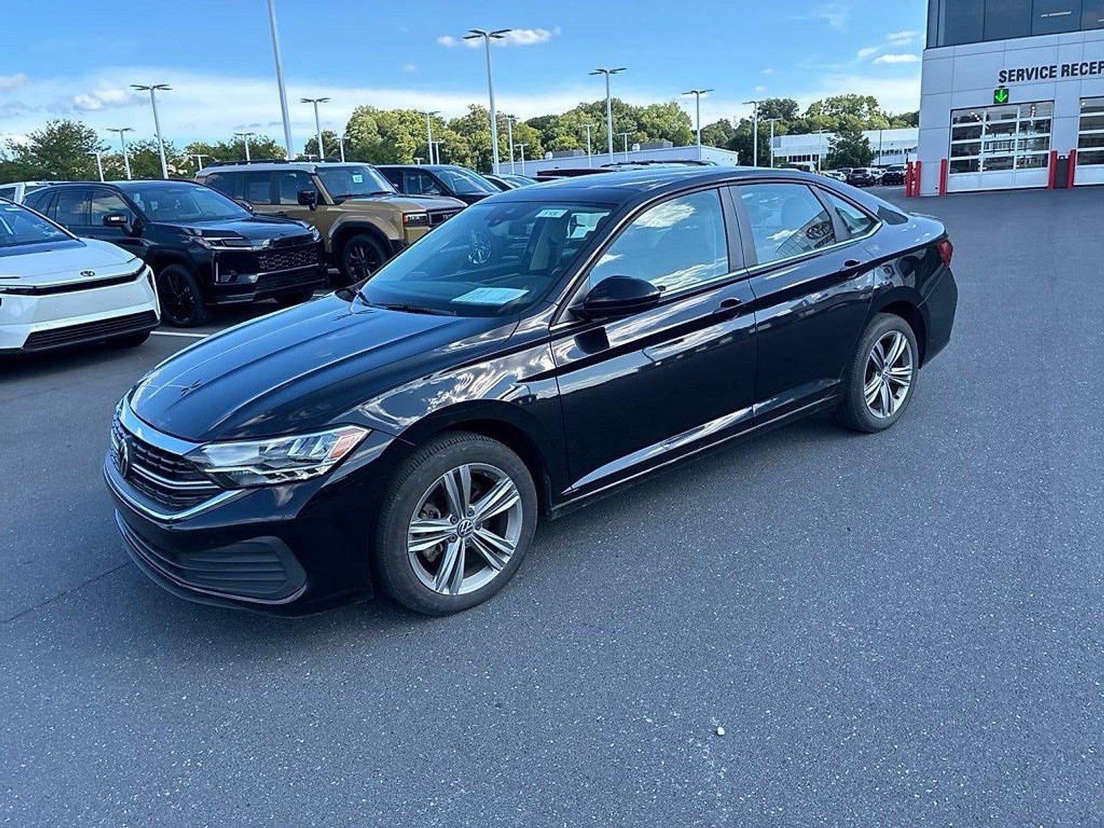2024 Volkswagen Jetta SE Auto