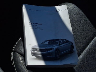 2024 Volkswagen Jetta SE Auto