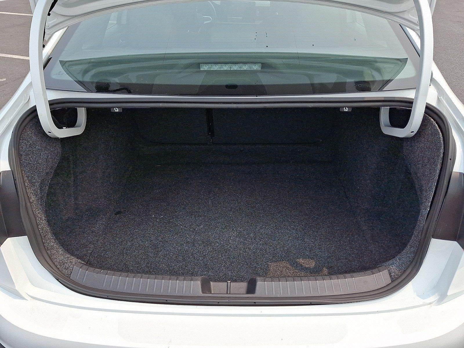 2025 Volkswagen Jetta Sport Auto