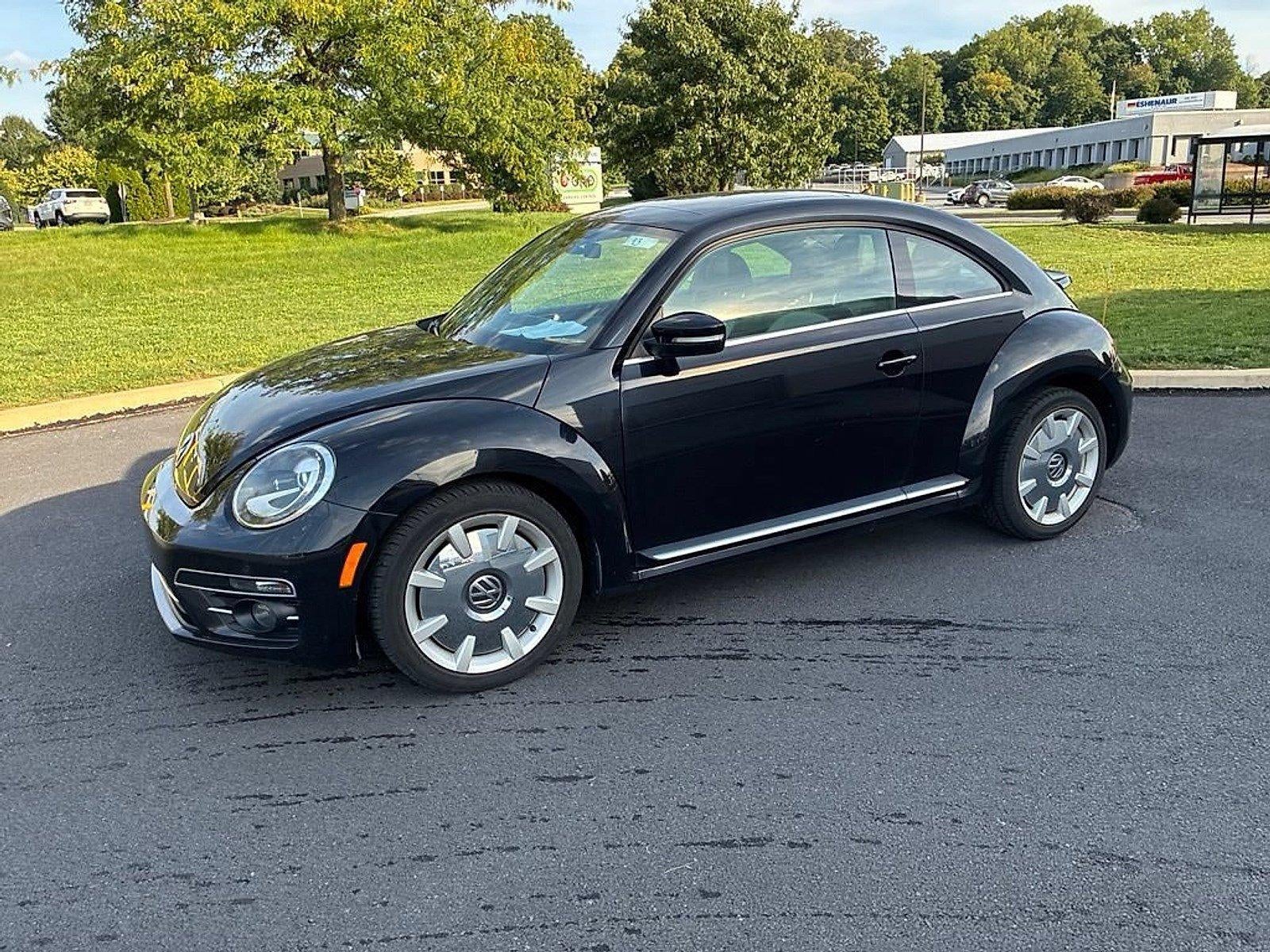 2019 Volkswagen Beetle SE Auto