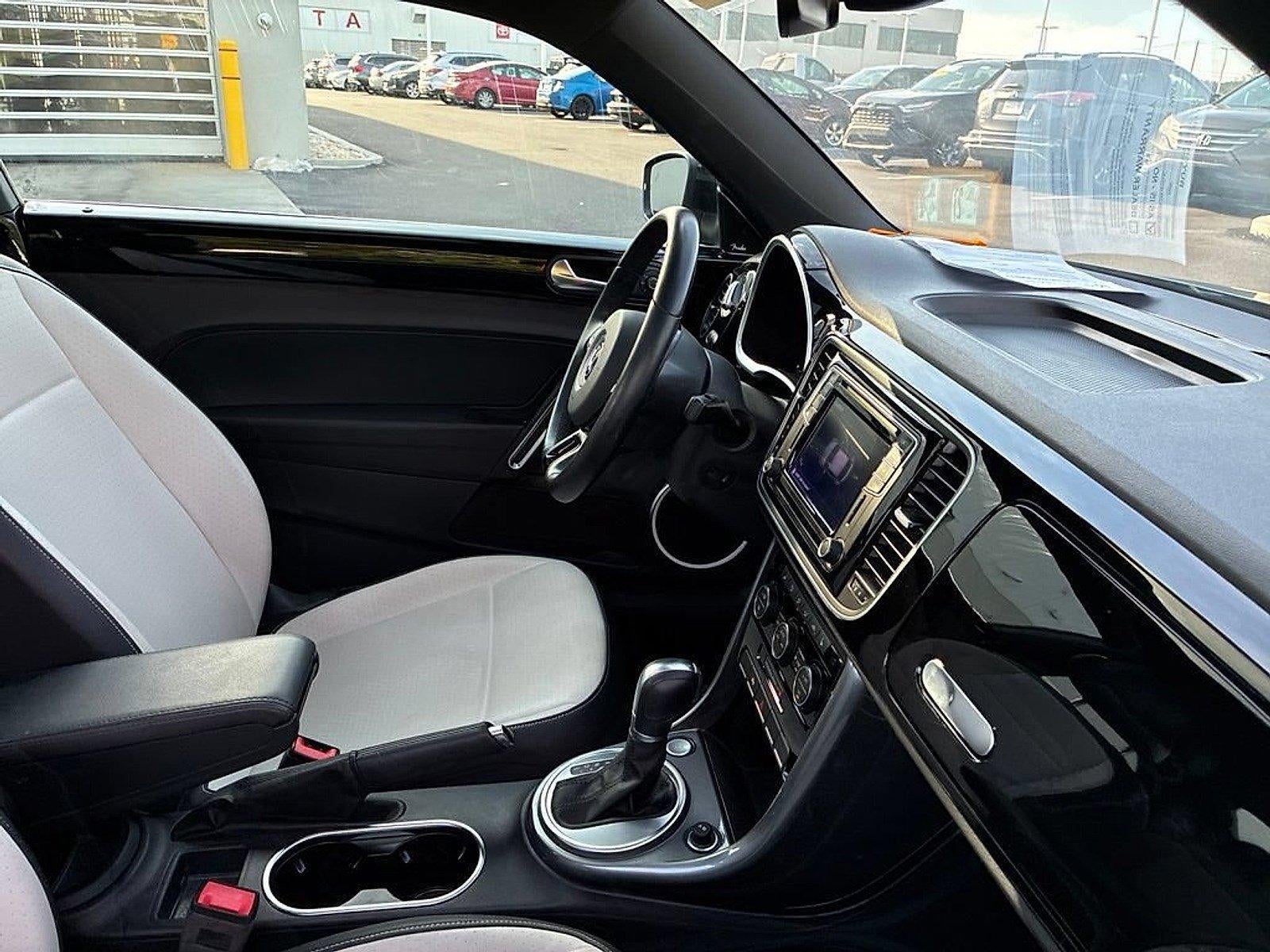2019 Volkswagen Beetle SE Auto