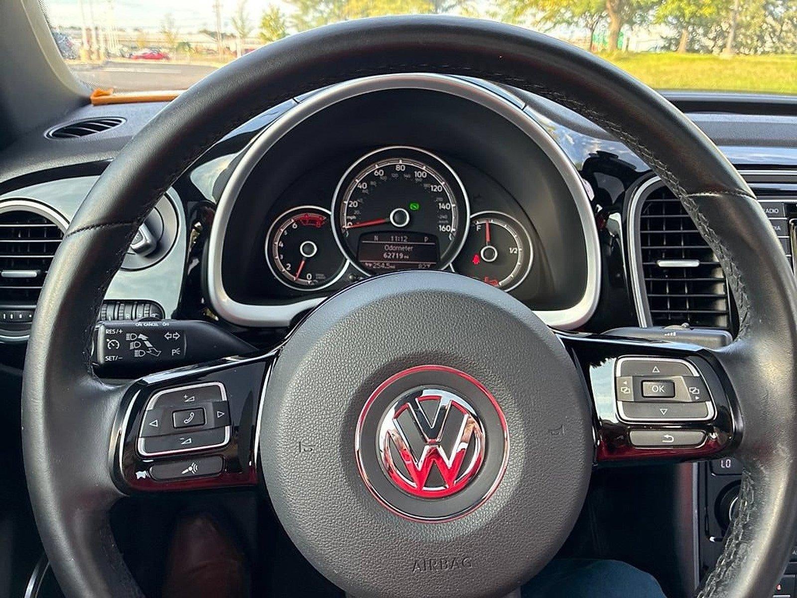 2019 Volkswagen Beetle SE Auto