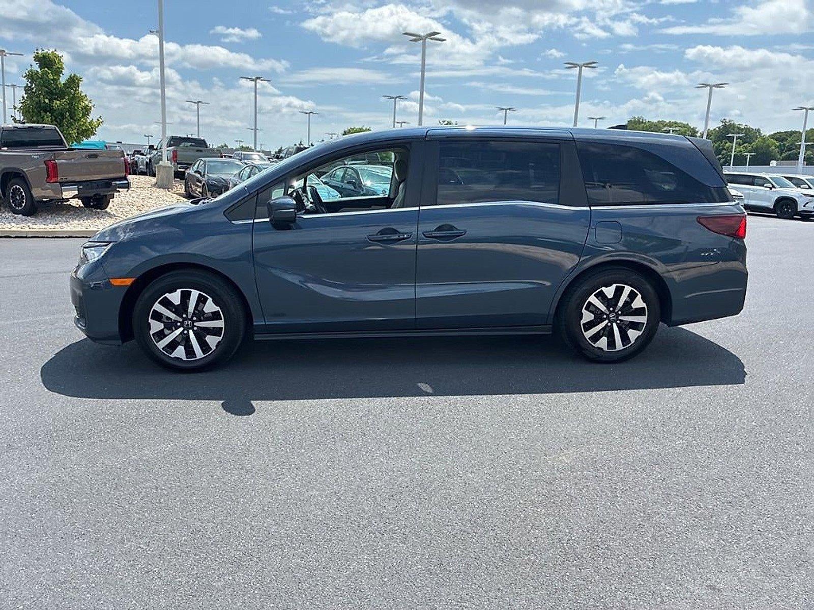 2025 Honda Odyssey EX-L Auto