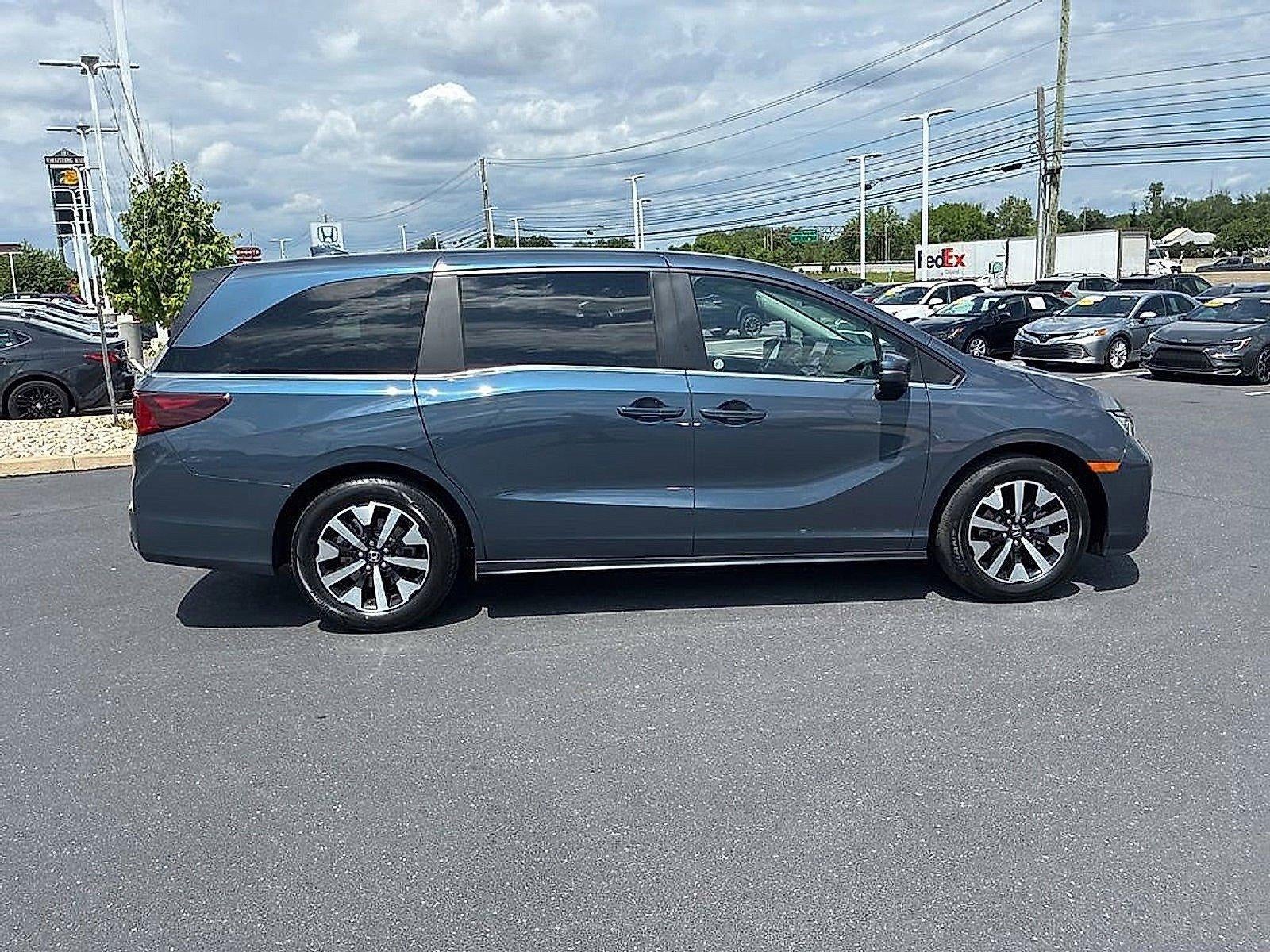 2025 Honda Odyssey EX-L Auto