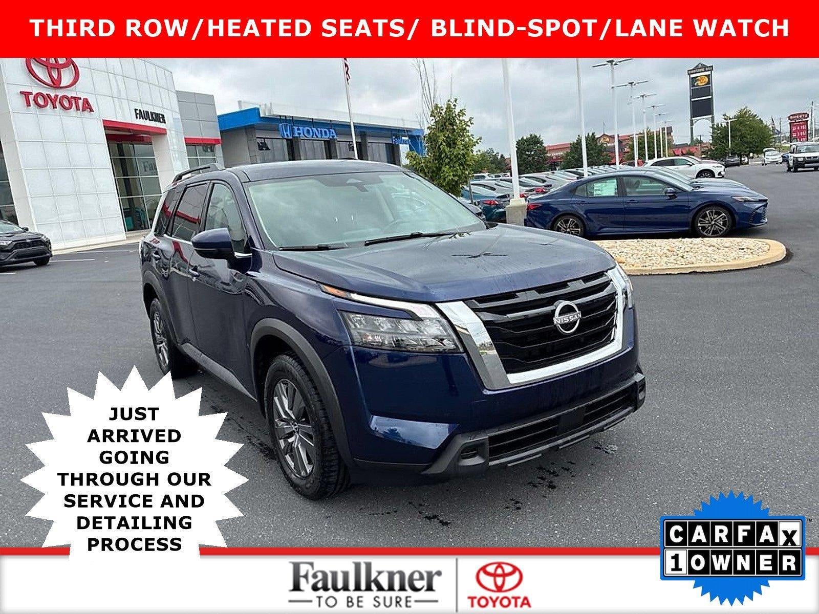 2025 Nissan Pathfinder SV 4WD