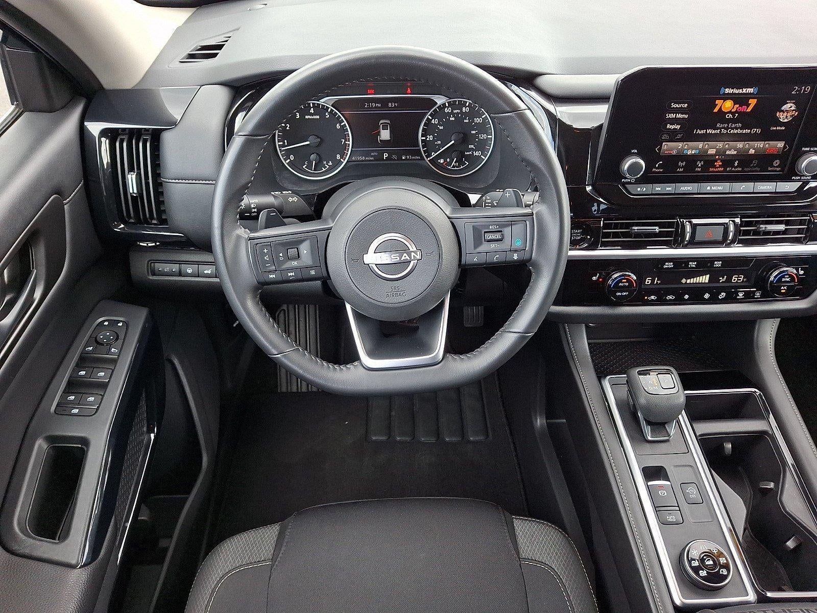 2025 Nissan Pathfinder SV 4WD