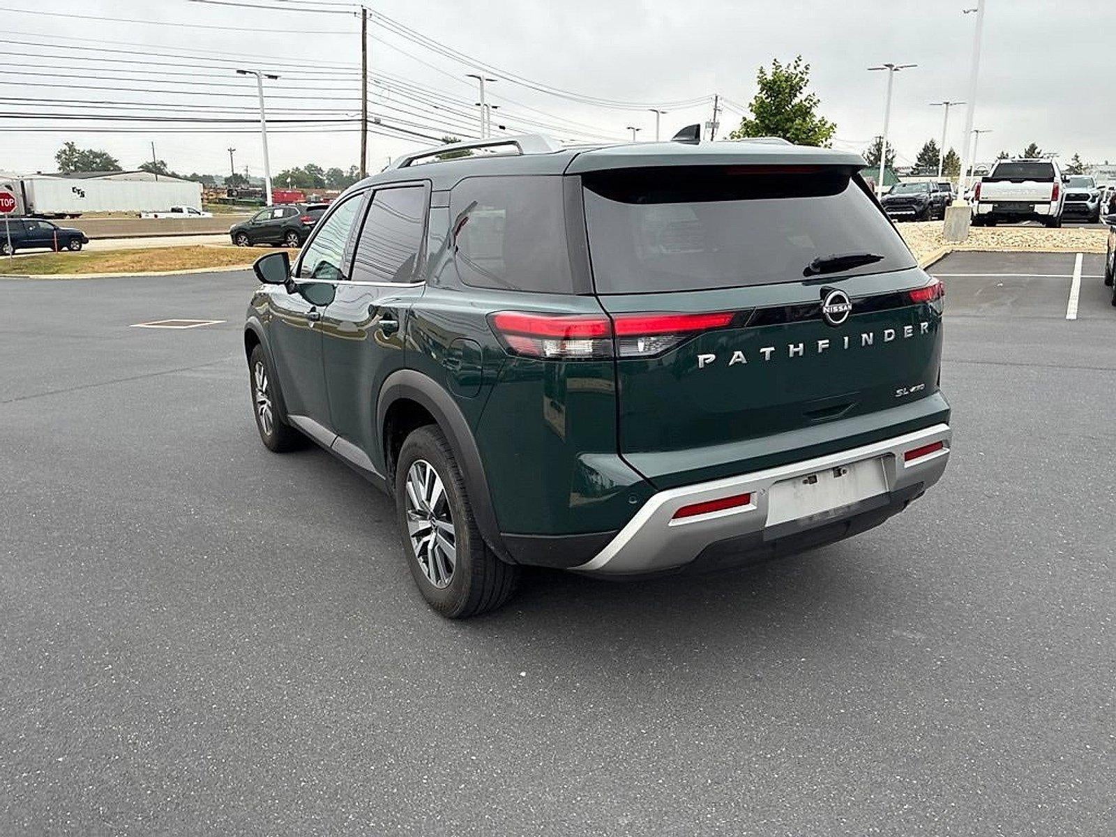 2025 Nissan Pathfinder SL 4WD