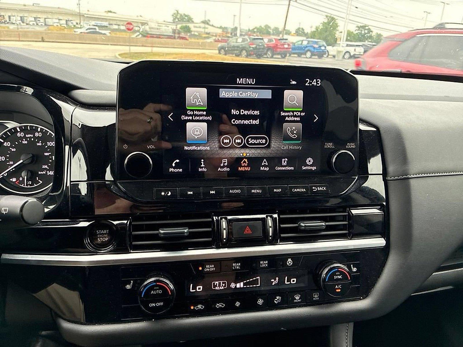2025 Nissan Pathfinder SL 4WD