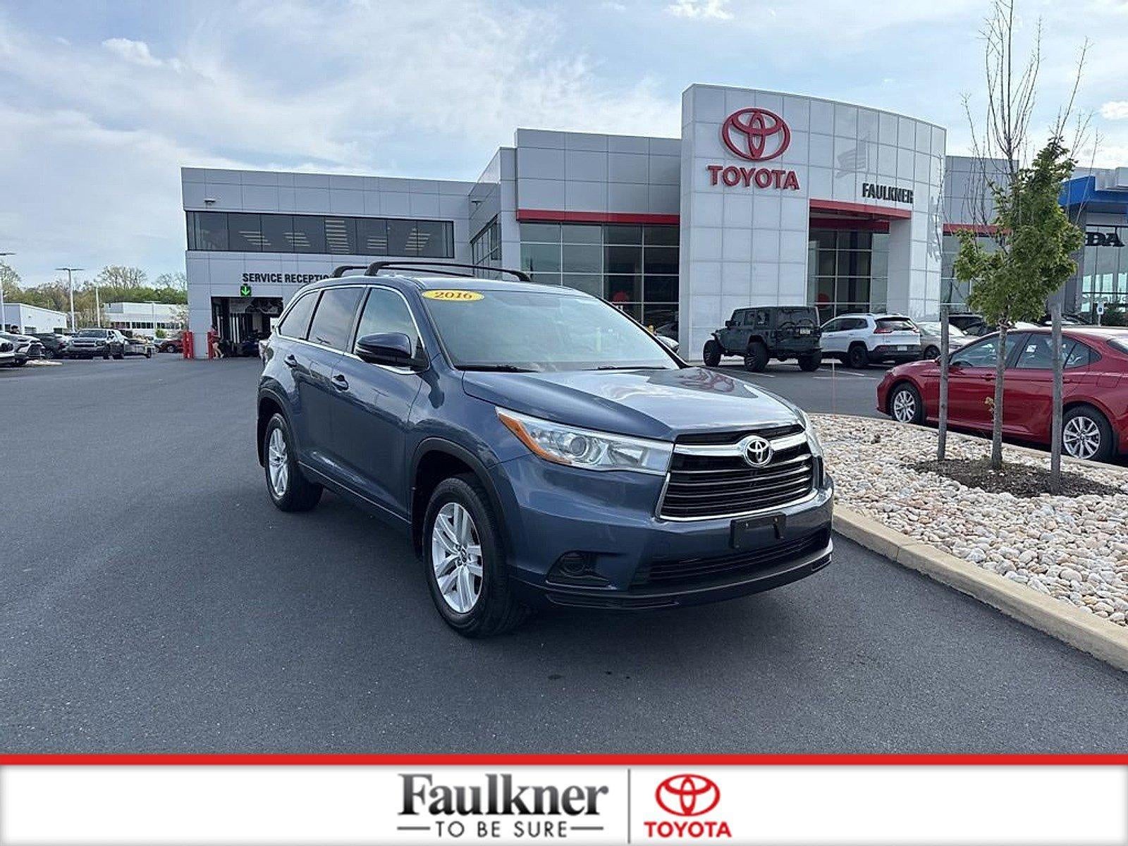 2016 Toyota Highlander AWD 4dr V6 LE (SE)