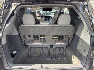 2017 Toyota Sienna Limited Premium AWD 7-Passenger (Natl)