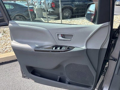 2017 Toyota Sienna Limited Premium AWD 7-Passenger (Natl)