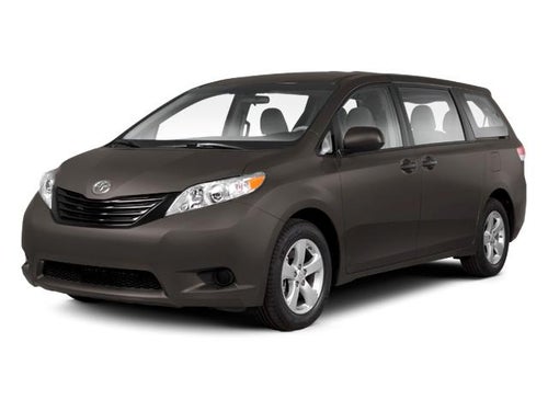 2013 Toyota Sienna 5dr 7-Pass Van V6 LE AWD (Natl)