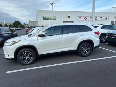 2019 Toyota Highlander LE Plus V6 FWD (SE)