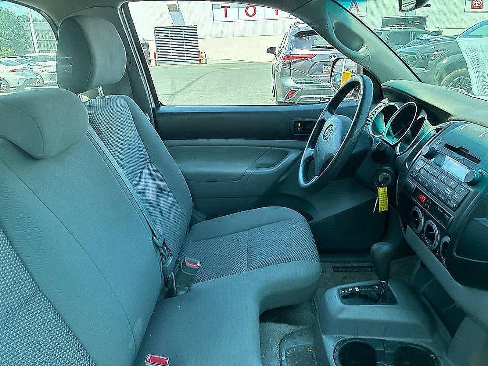 2010 Toyota Tacoma 2WD Regular Cab Standard Bed I4 Automatic (Natl)