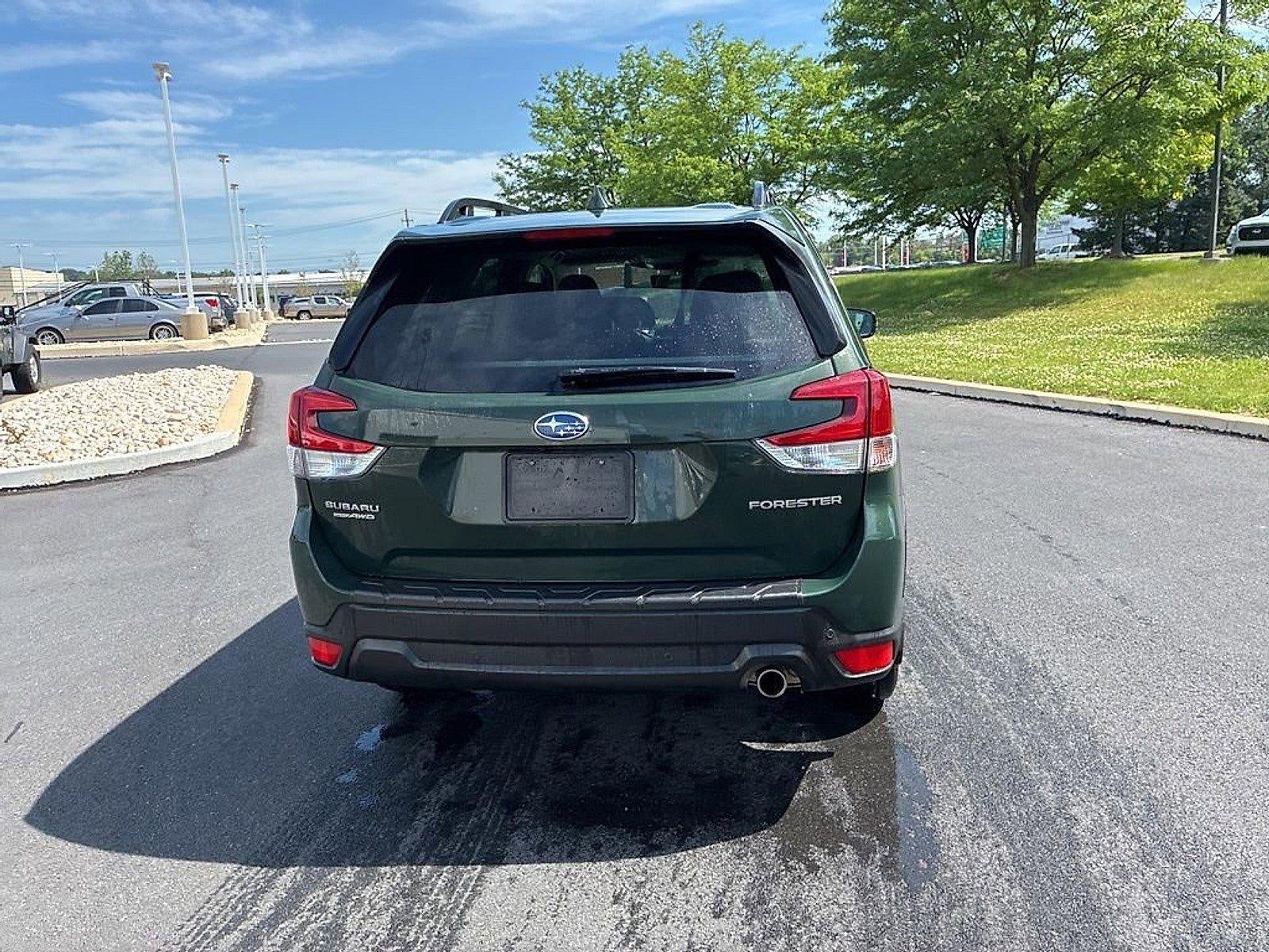 2023 Subaru Forester Limited CVT