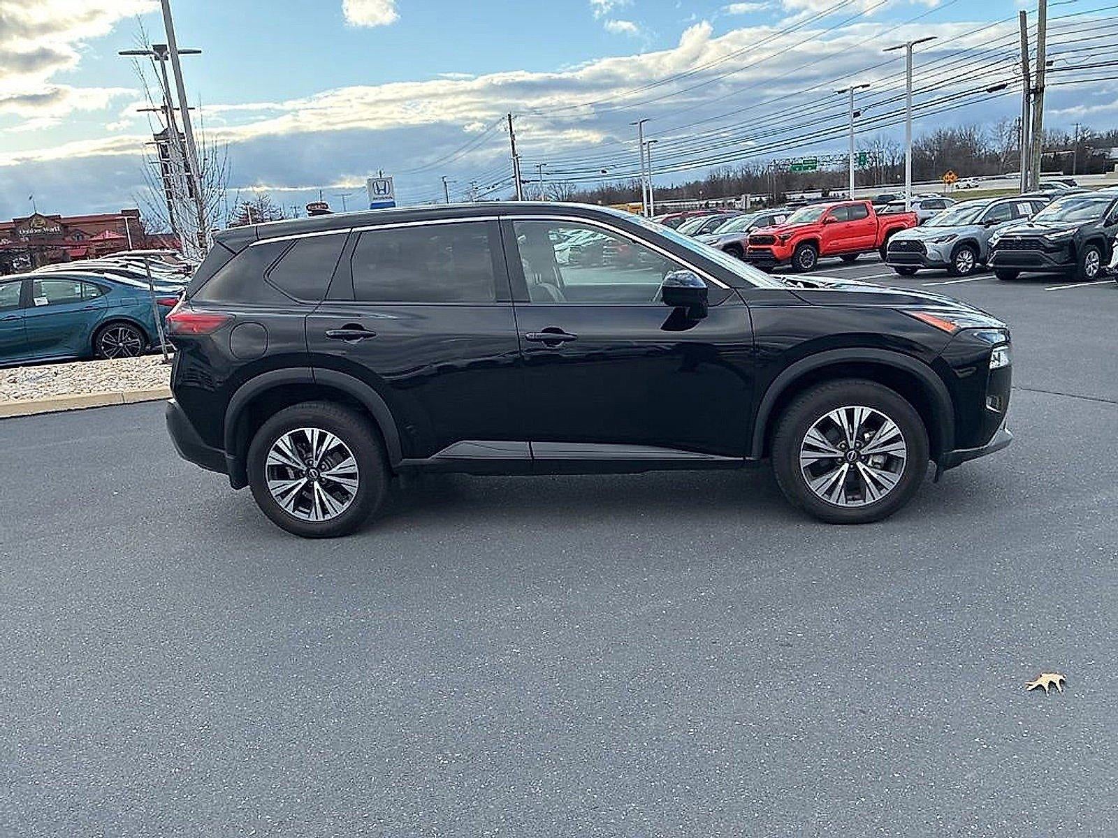 2023 Nissan Rogue AWD SV