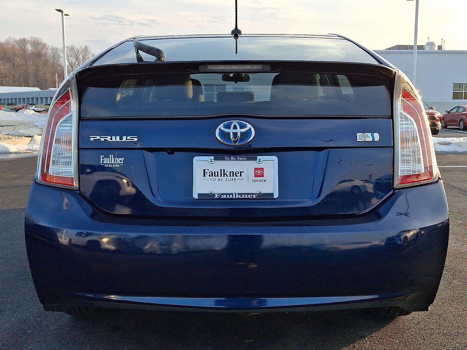 2014 Toyota Prius 5dr HB Four (Natl)
