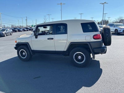 2010 Toyota FJ Cruiser 4WD 4dr Auto (Natl)