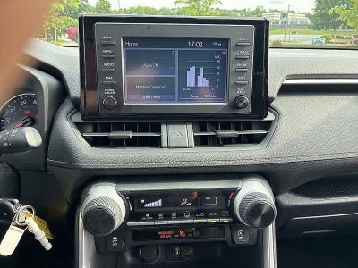 2019 Toyota RAV4 LE AWD (Natl)