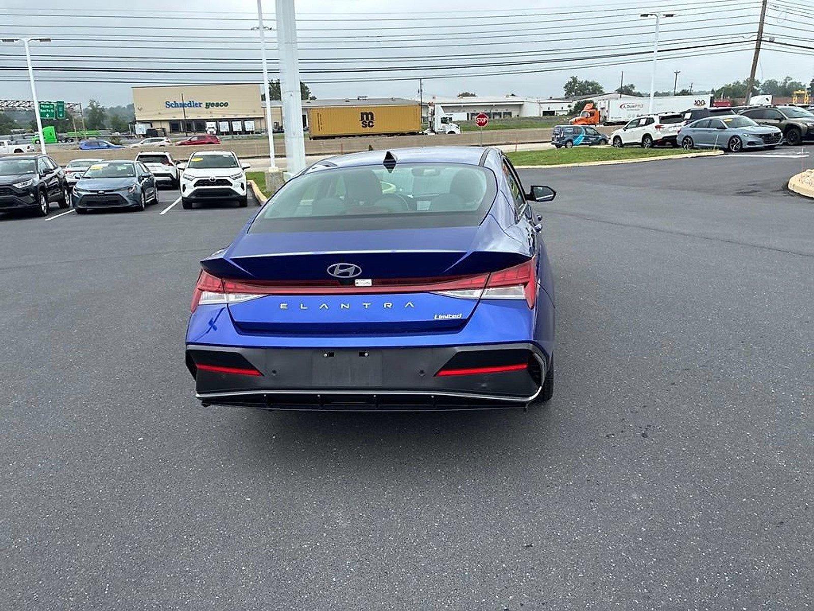 2024 Hyundai ELANTRA Limited IVT