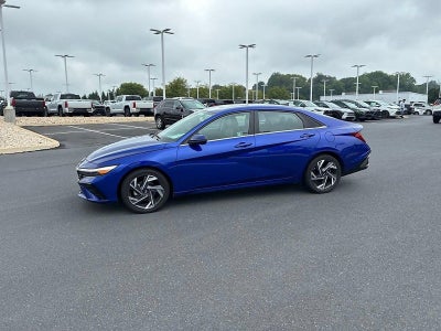 2024 Hyundai ELANTRA Limited IVT