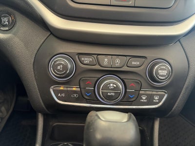 2016 Jeep Cherokee 4WD 4dr Trailhawk