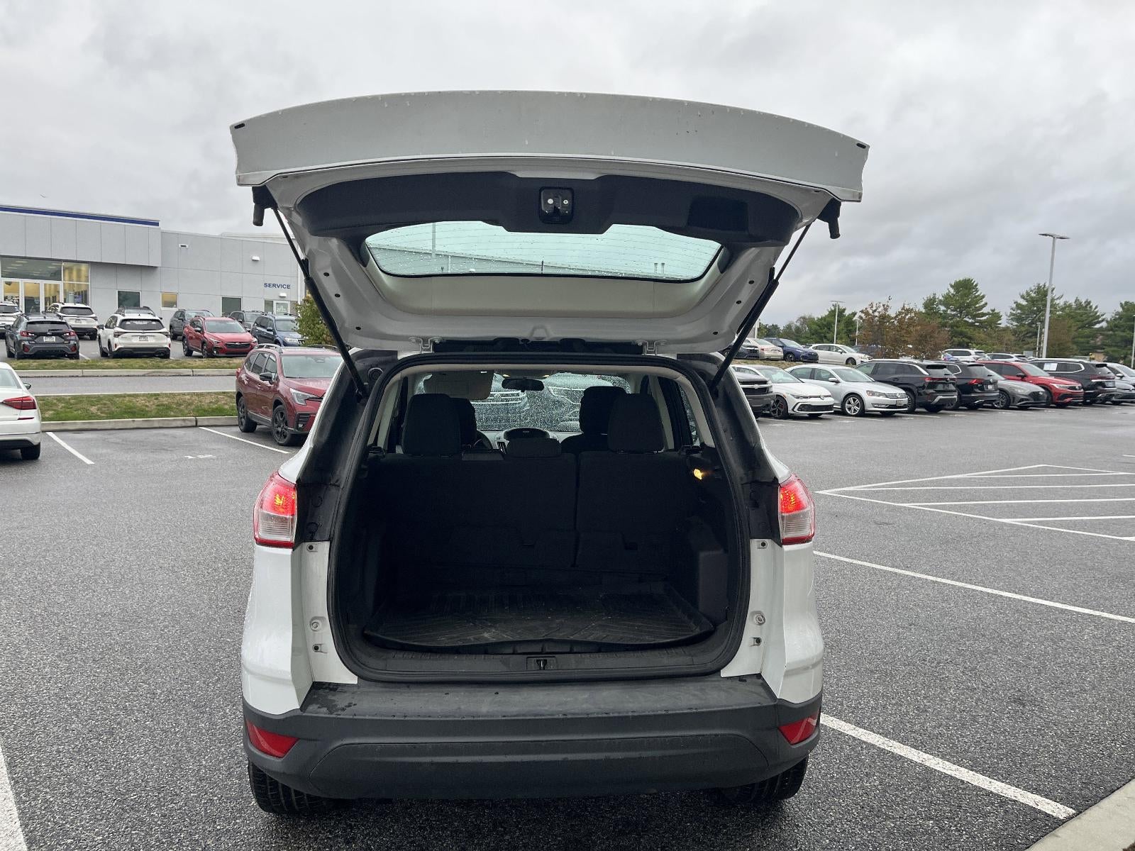 2015 Ford Escape FWD 4dr S