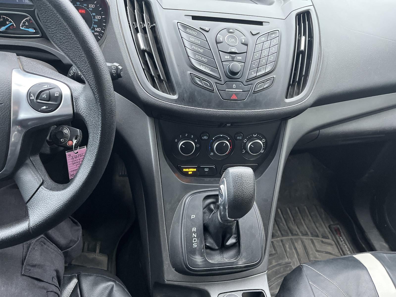 2015 Ford Escape FWD 4dr S