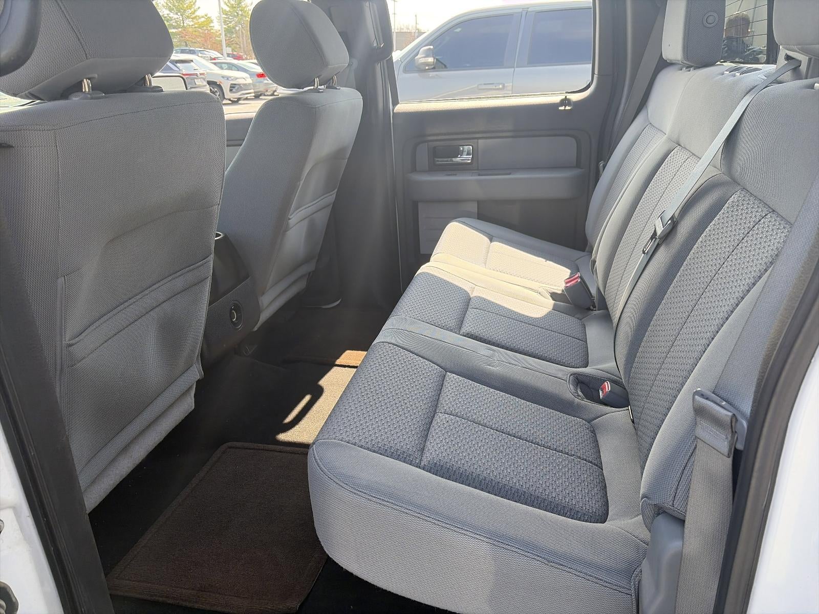 2013 Ford F-150 4WD SuperCrew 5-1/2 Ft Box XLT