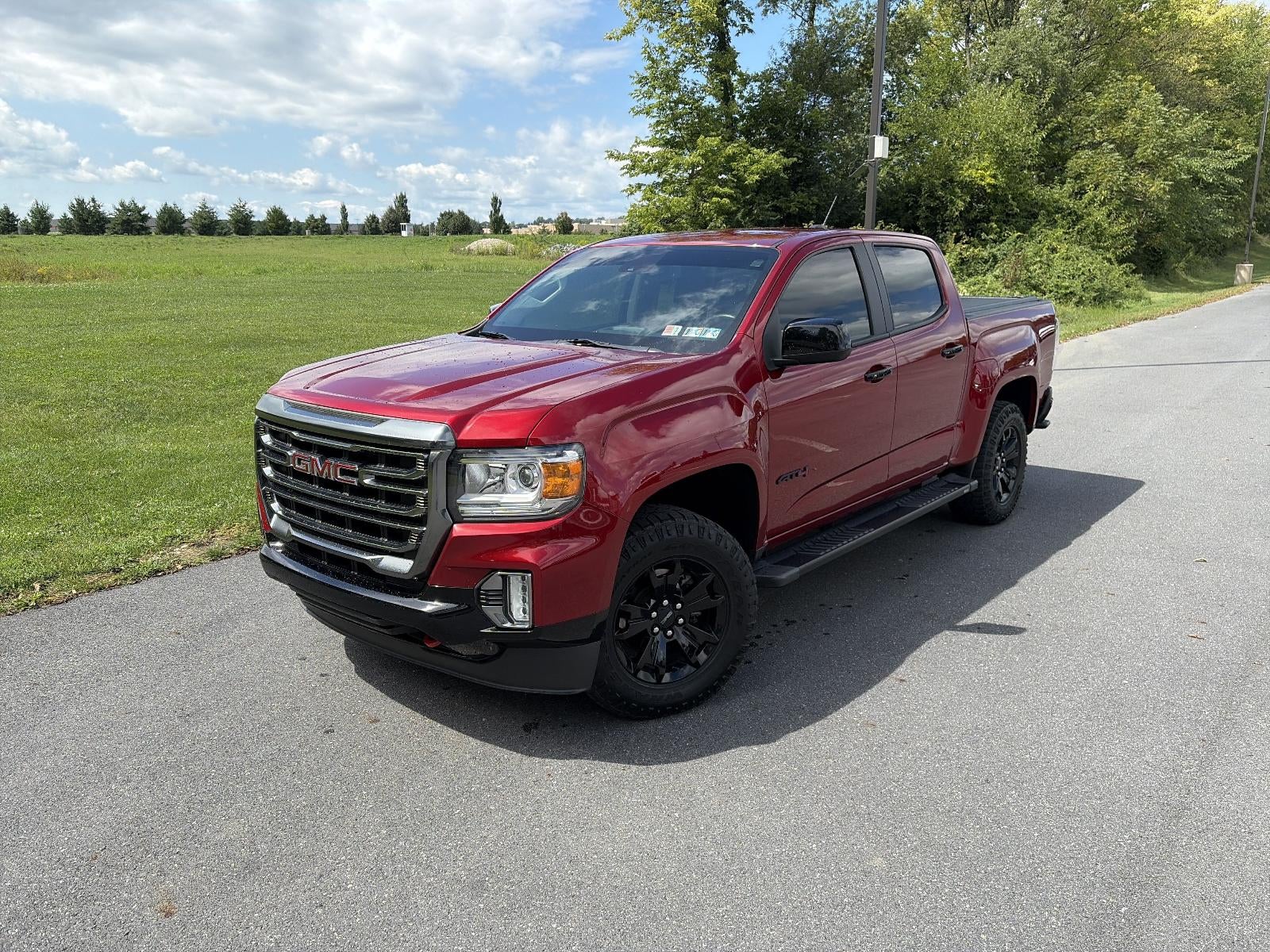 2021 GMC Canyon Crew Cab Short Box 4-Wheel Drive AT4 w/Leather