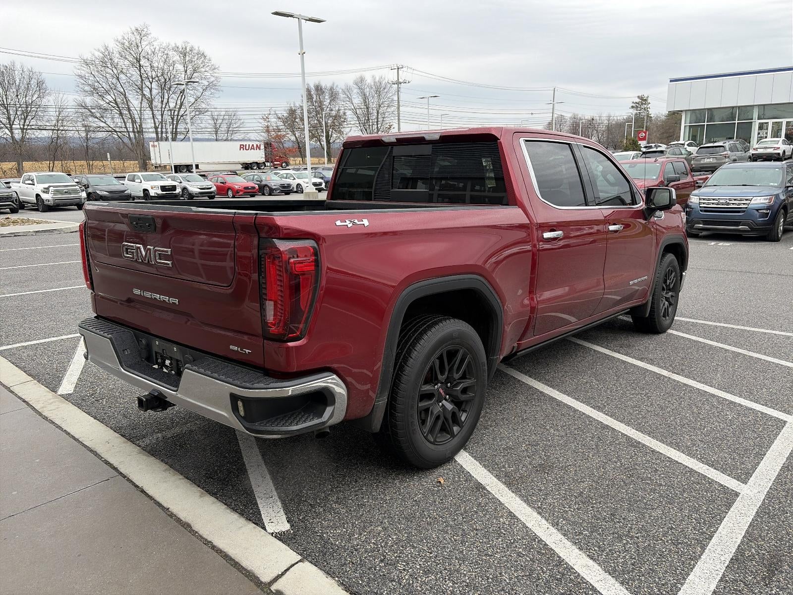 2020 GMC Sierra 1500 Crew Cab Short Box 4-Wheel Drive SLT