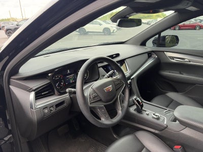 2025 Cadillac XT5 AWD 4dr Luxury
