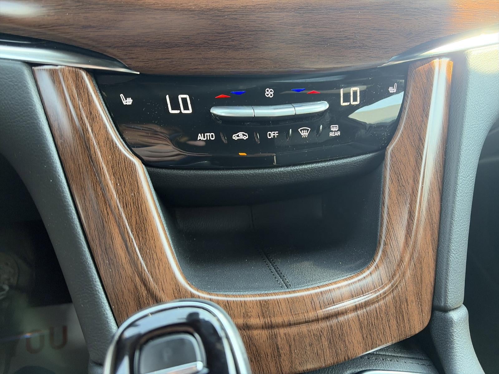 2025 Cadillac XT5 FWD 4dr Premium Luxury