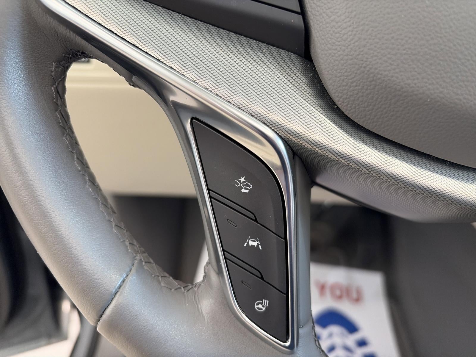 2023 Cadillac XT5 FWD 4dr Premium Luxury