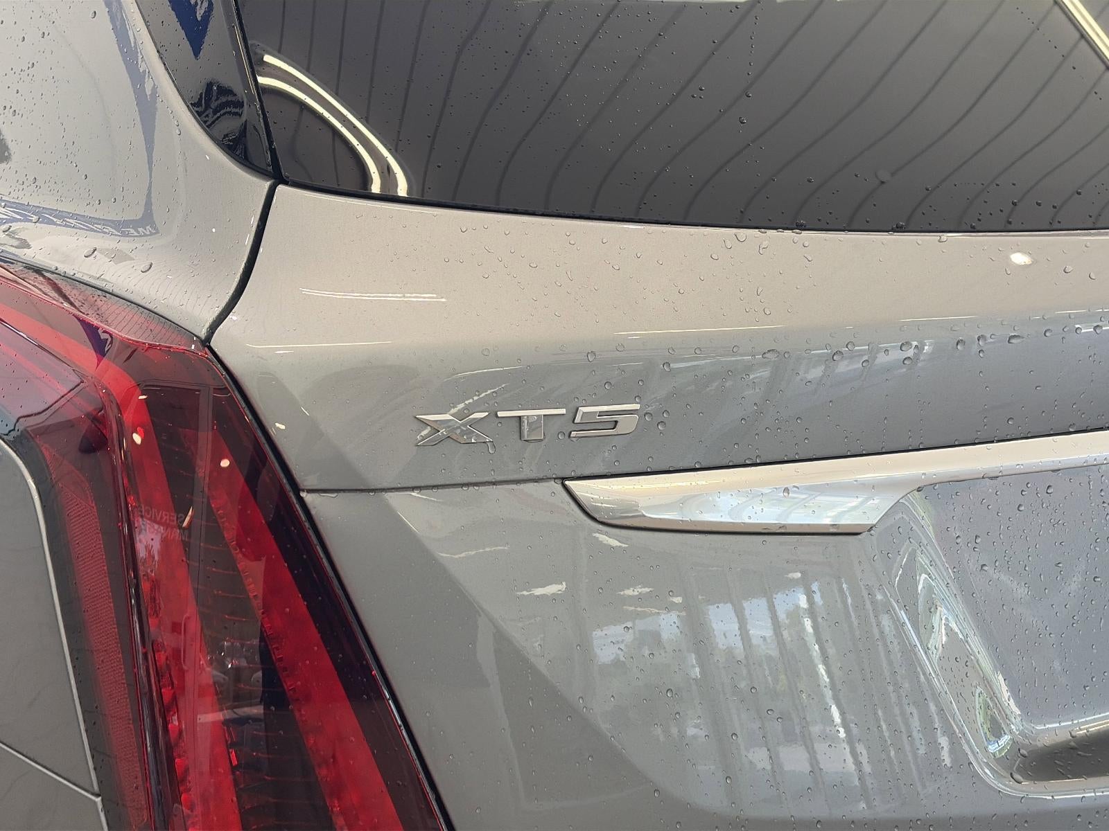 2023 Cadillac XT5 FWD 4dr Premium Luxury