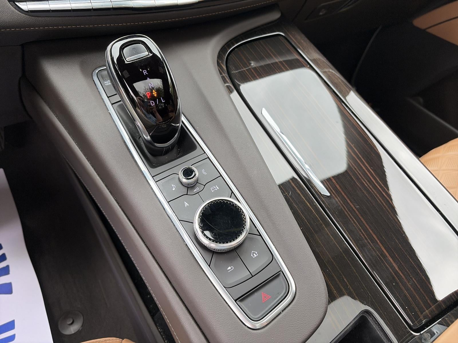 2023 Cadillac Escalade ESV 4WD Premium Luxury