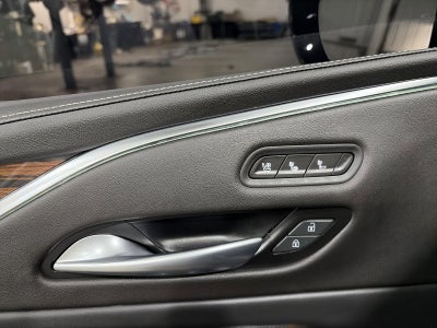 2023 Cadillac Escalade ESV 4WD Premium Luxury