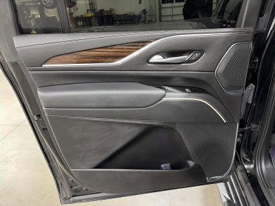 2023 Cadillac Escalade ESV 4WD Premium Luxury